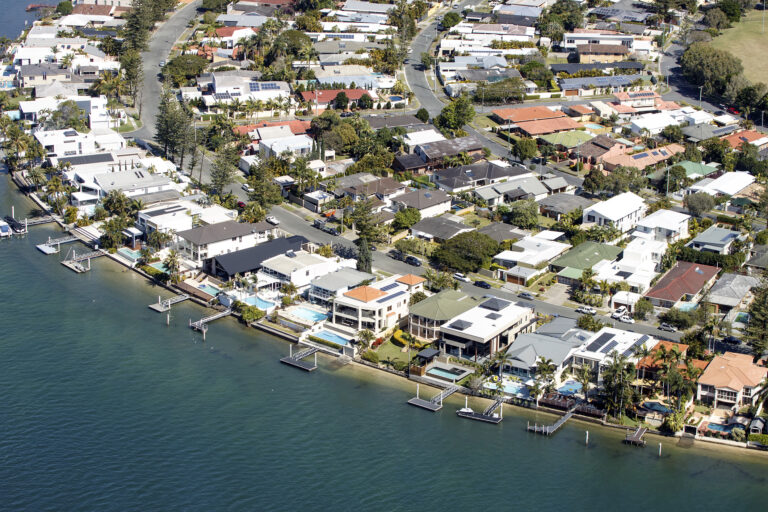 Luxury water front houses on Gold Coast, Australia